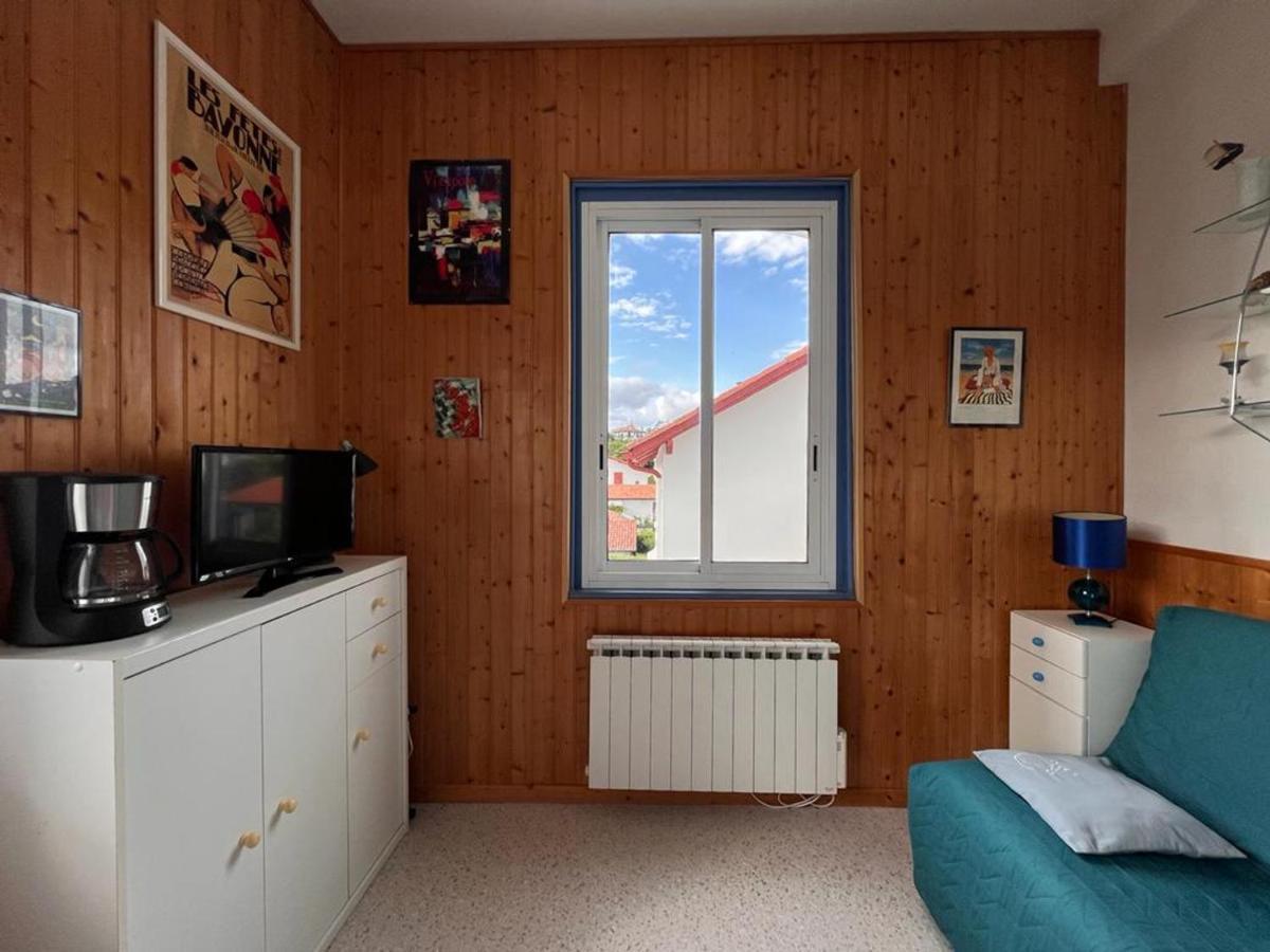 Appartement Calme Proche Plage Avec Parking Gratuit A Saint-Jean-De-Luz - Fr-1-239-804 외부 사진